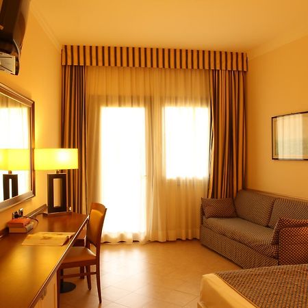 Hotel Resort Lido Degli Aranci Vibo Valentia Zewnętrze zdjęcie