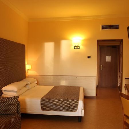 Hotel Resort Lido Degli Aranci Vibo Valentia Zewnętrze zdjęcie