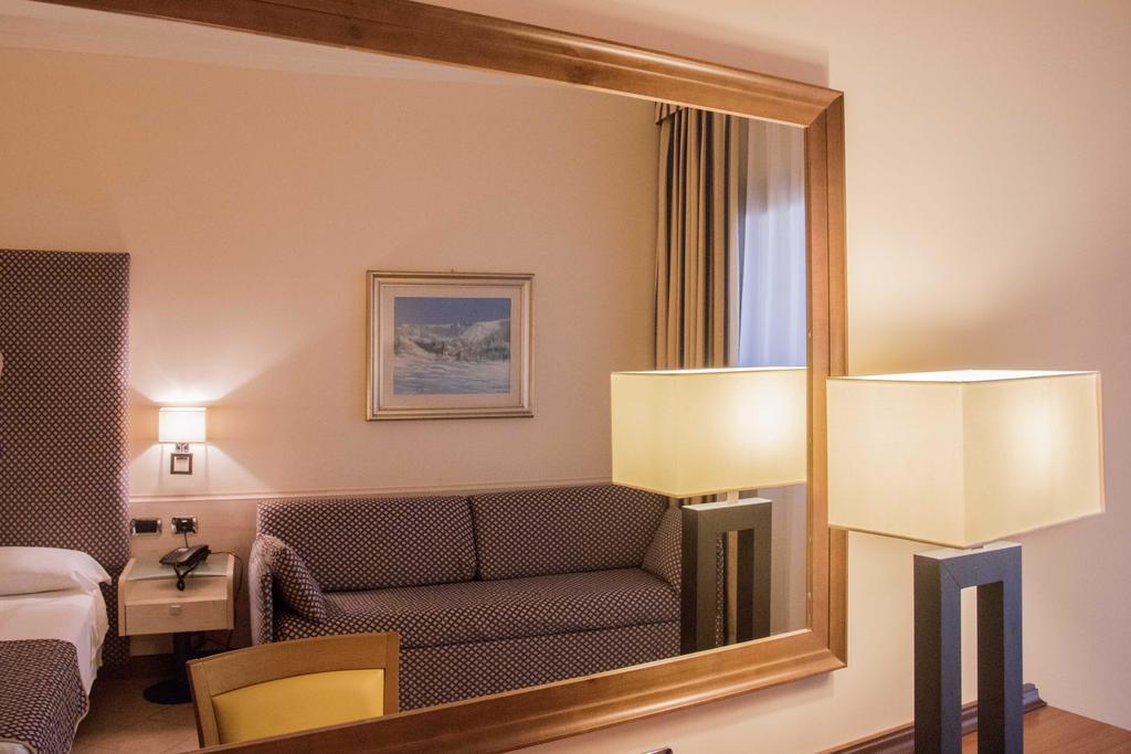 Hotel Resort Lido Degli Aranci Vibo Valentia Zewnętrze zdjęcie