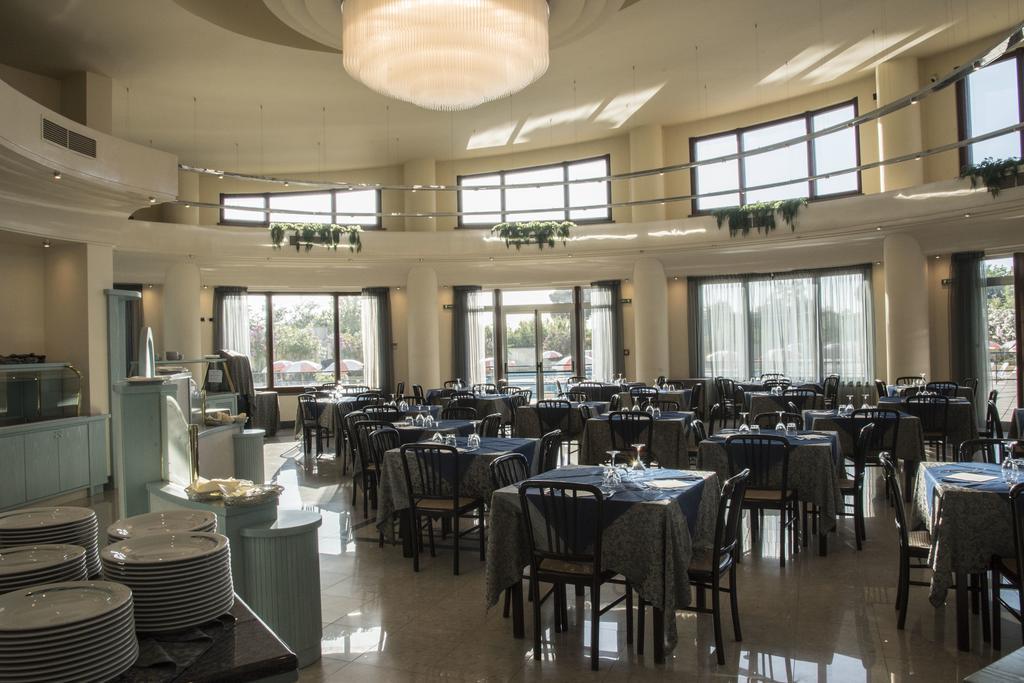 Hotel Resort Lido Degli Aranci Vibo Valentia Zewnętrze zdjęcie
