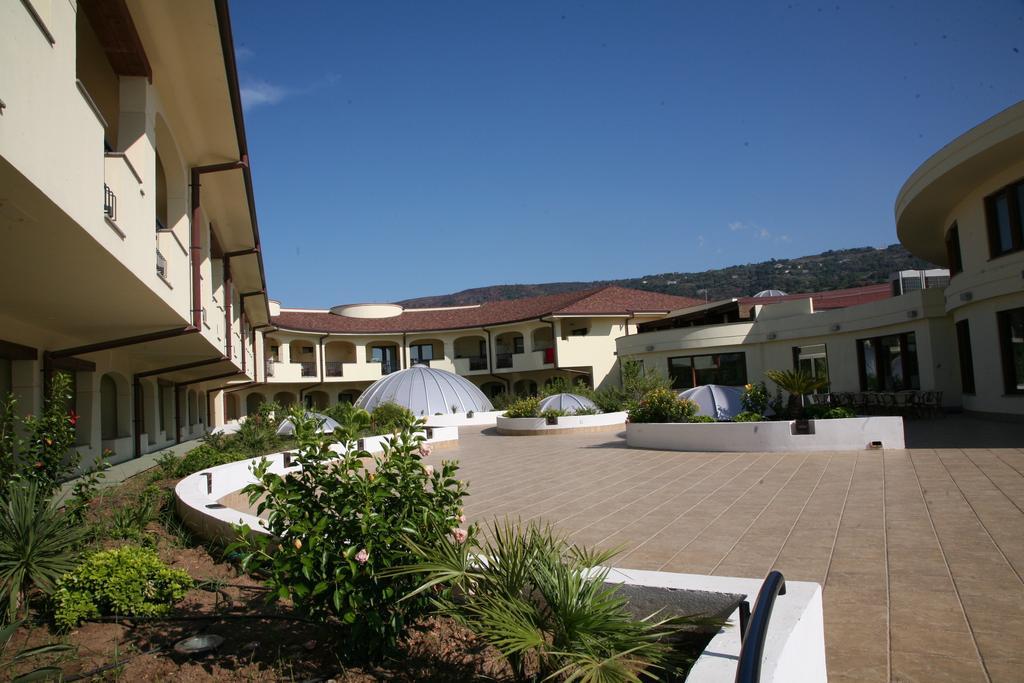 Hotel Resort Lido Degli Aranci Vibo Valentia Zewnętrze zdjęcie