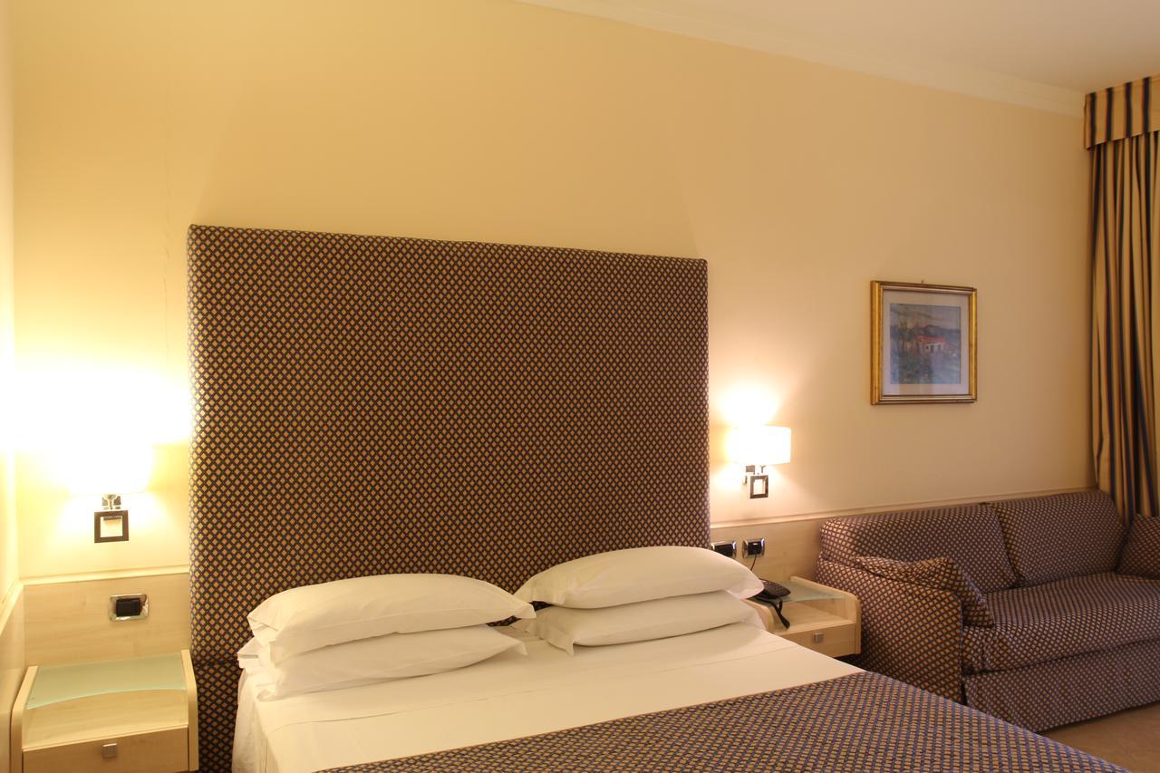 Hotel Resort Lido Degli Aranci Vibo Valentia Zewnętrze zdjęcie